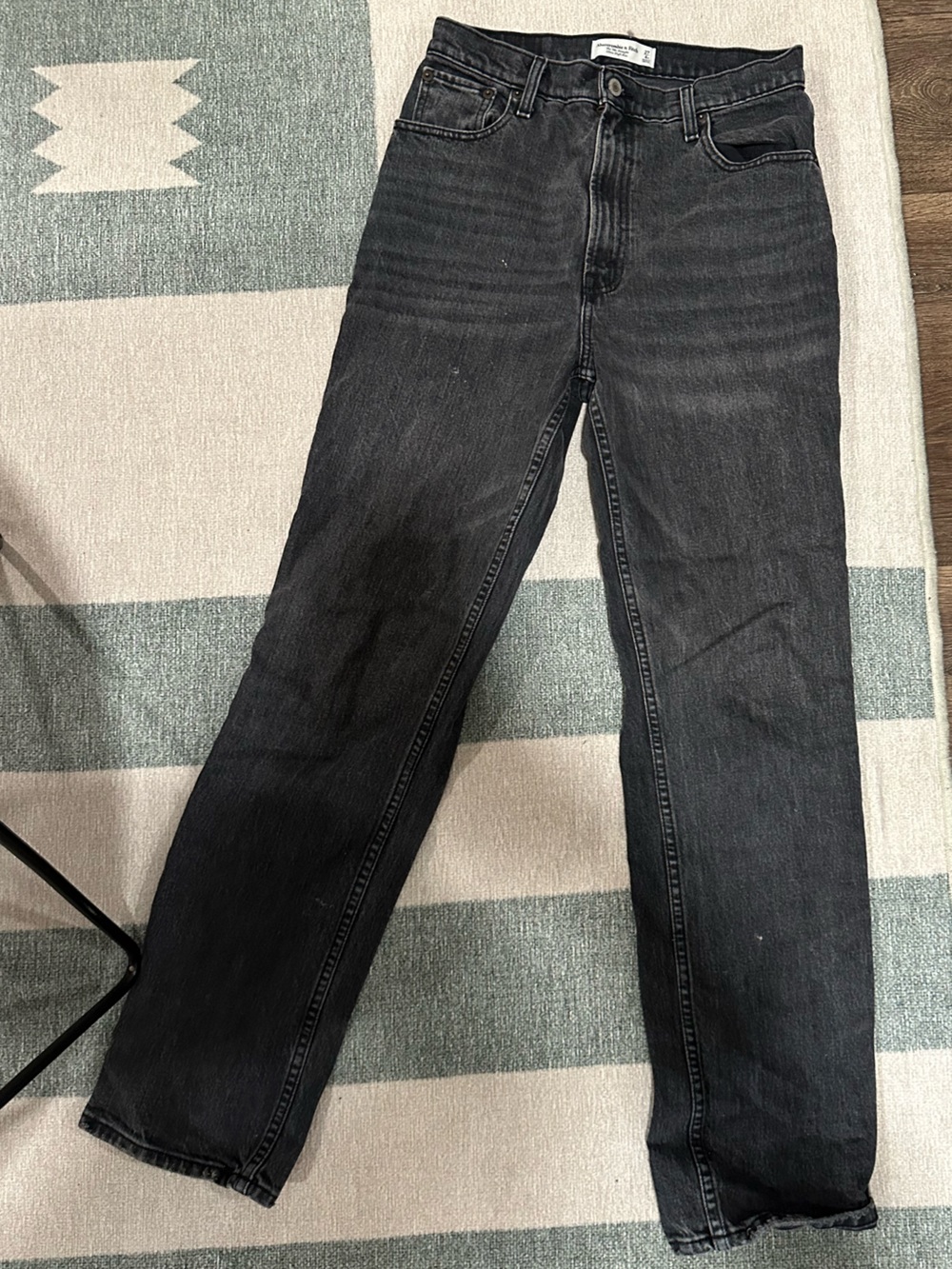 Abercrombie & Fitch Straight Leg Jeans in Washed Black